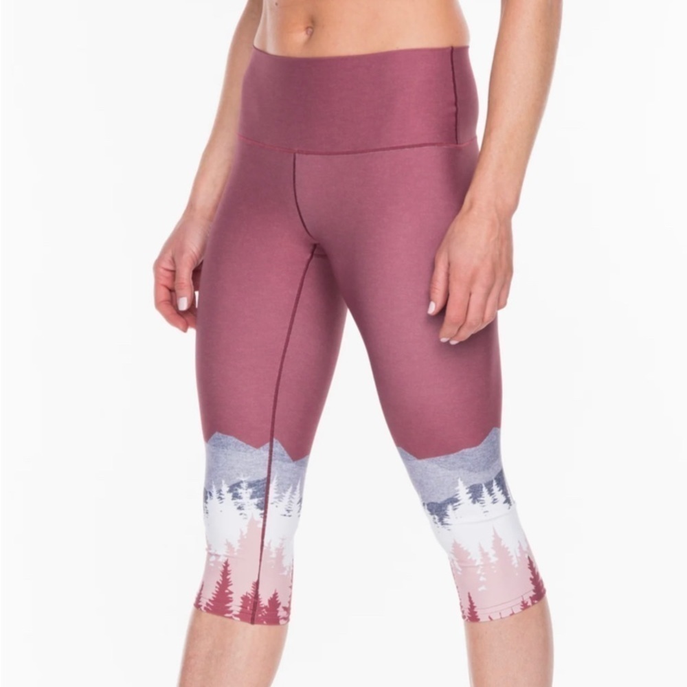 Colorado Threads Size Large leggings